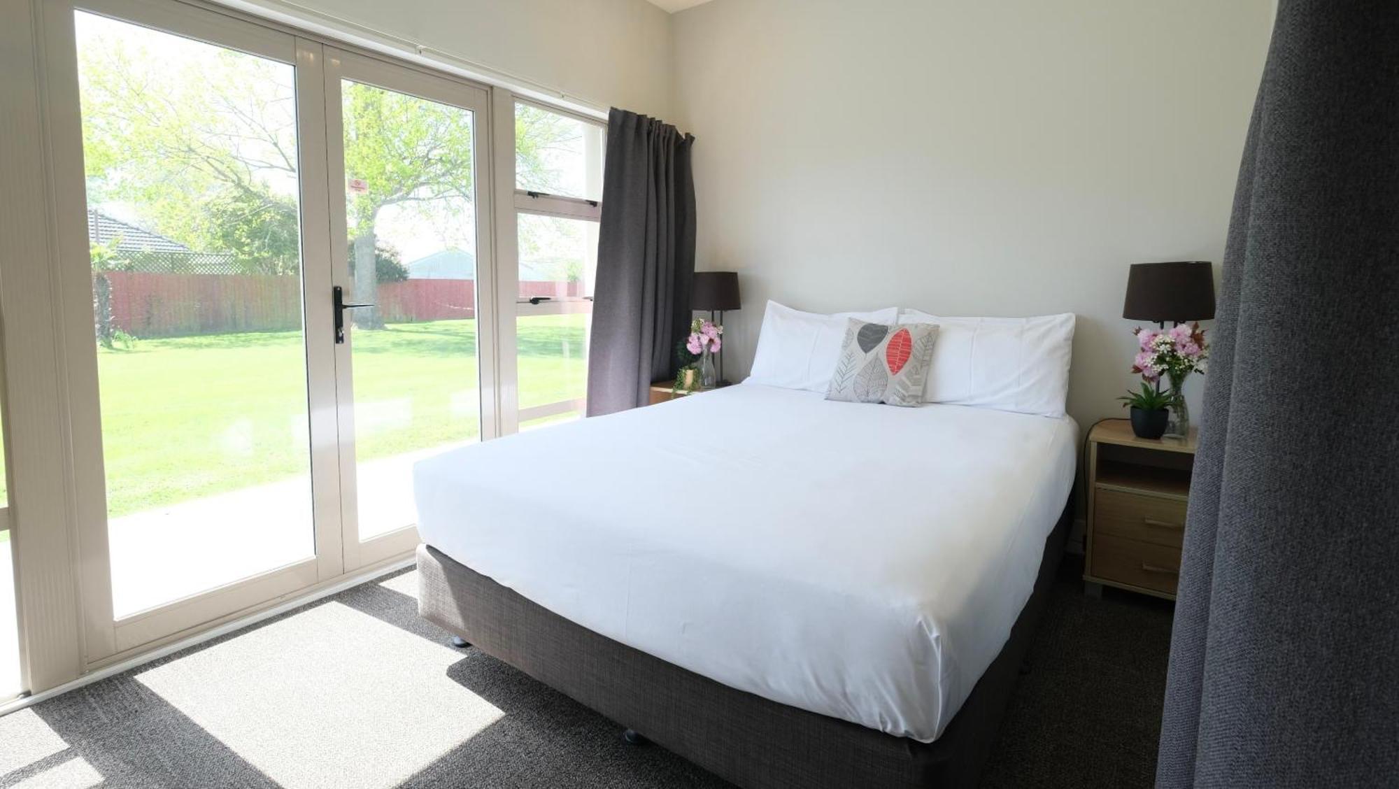 The Garden Hotel Christchurch Esterno foto